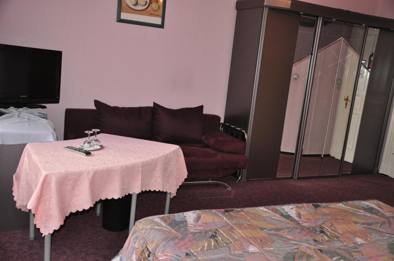 Hotel Pension Savoy Near Kurfuerstendamm Berlin Phòng bức ảnh